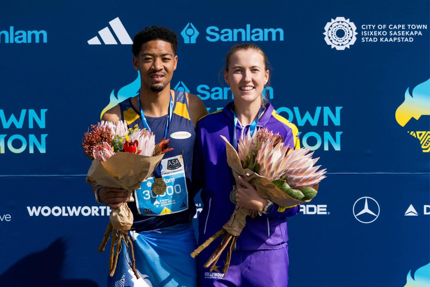 Featured image for “Hendricks and Kavanagh Power to Peace Run Victories at the Sanlam Cape Town Marathon”