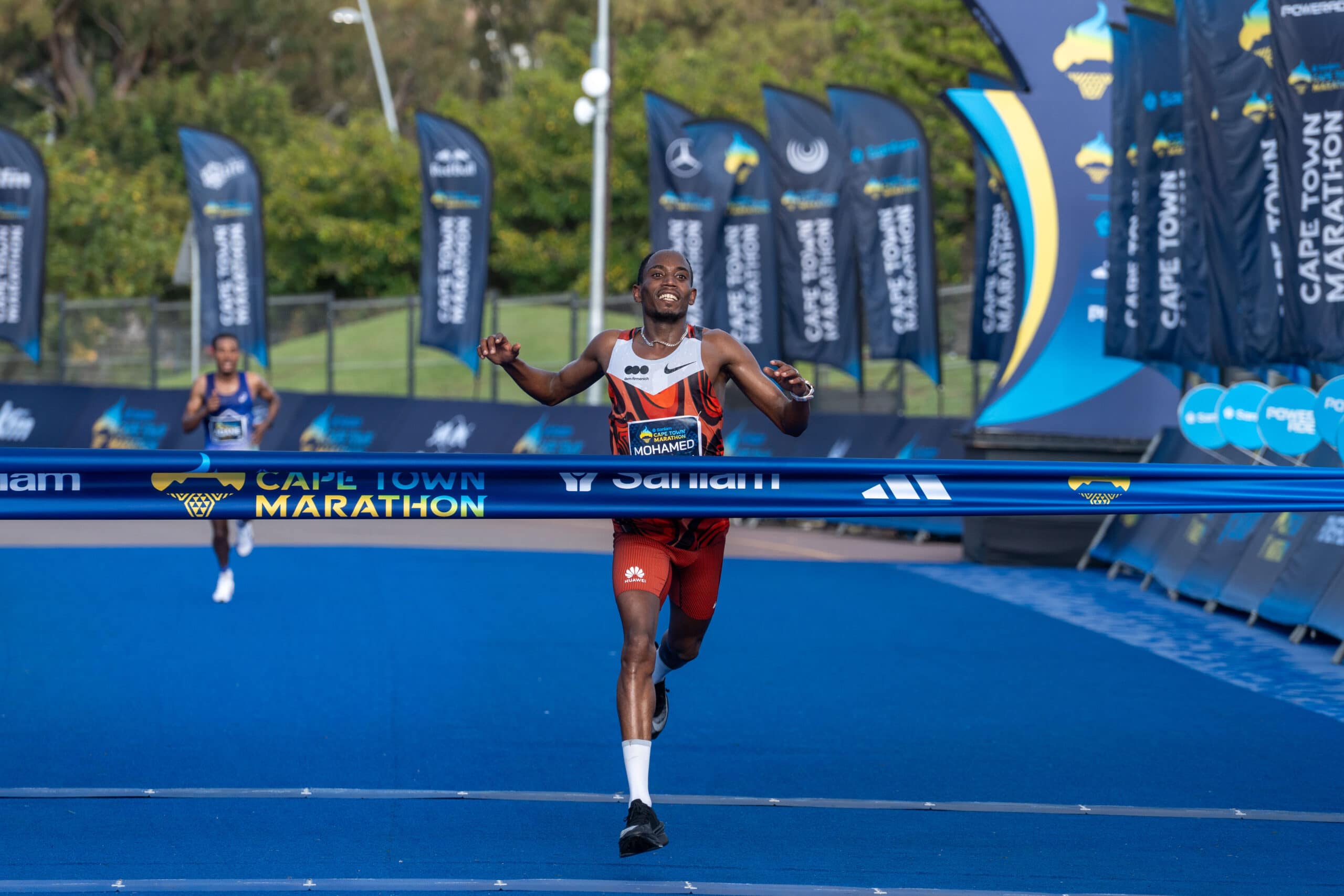 Featured image for “Records Galore as Sanlam Cape Town Marathon Becomes Africa’s Fastest”