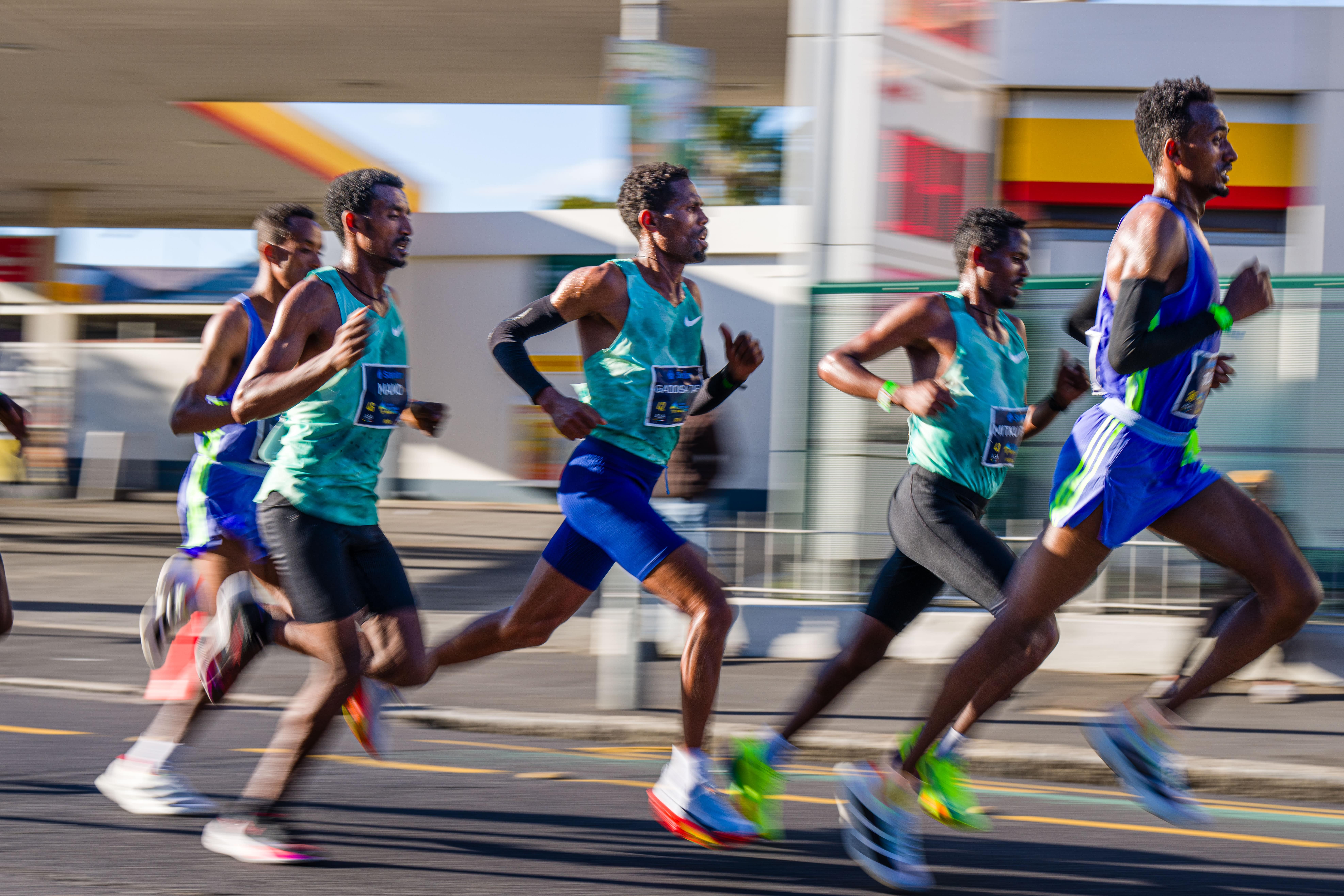 Featured image for “World Class Field Promises Fast Times at Sanlam Cape Town Marathon”